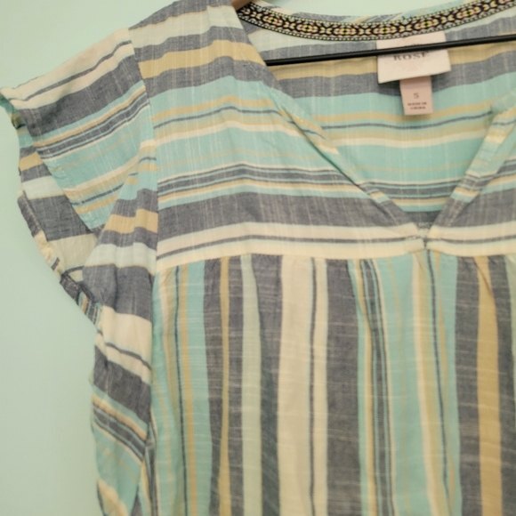 Knox Rose Blue & Cream Stripe Boho Top Size Small - Picture 3 of 5